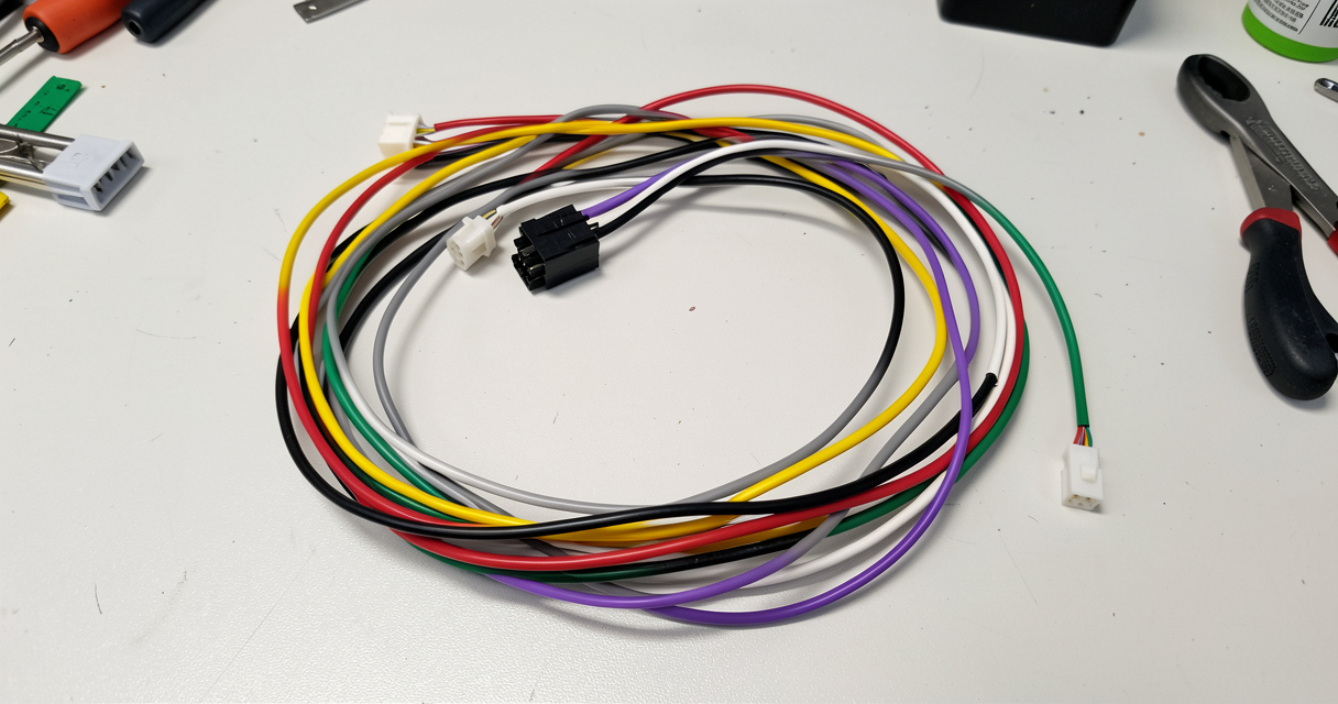 Schéma de branchement autoradio : le code couleur des fils expliqué pas à pas